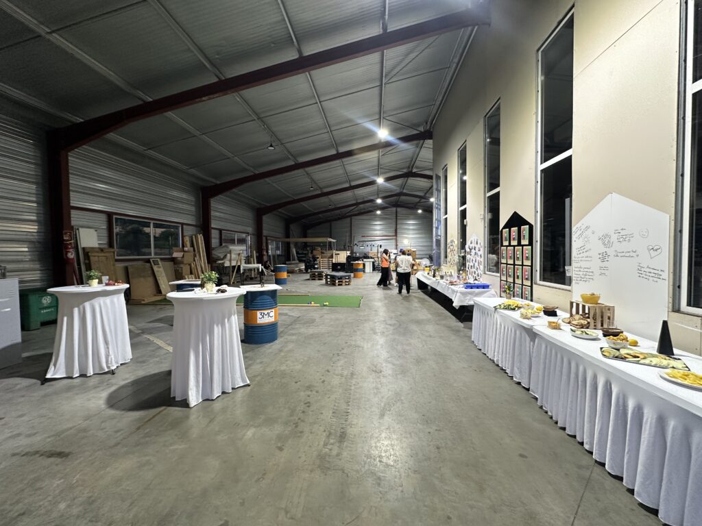 buffet et locaux de 3MC